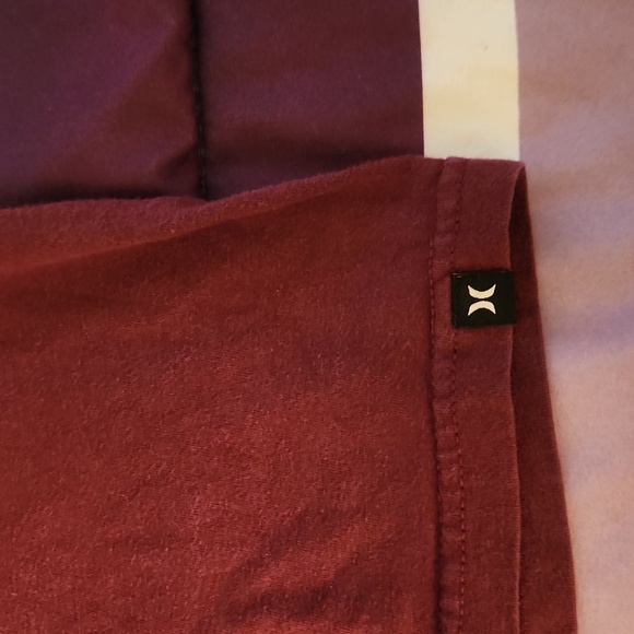 Hurley t-shirt - Picture 3 of 5